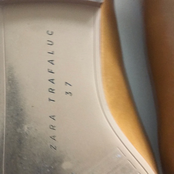 Tan ladies faux leather loafers with tassel - Picture 7 of 8